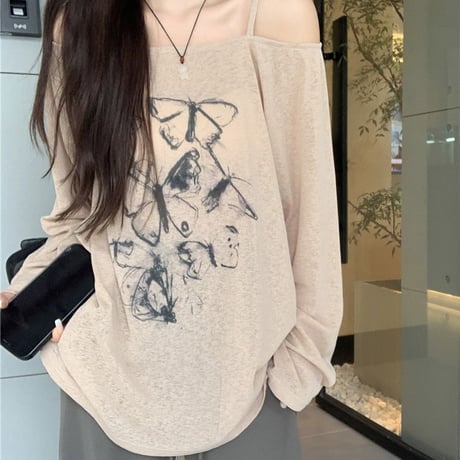 Tシャツ 長袖 薄手 オフショルダー バタフライプリント 肌見せ トップス ルーズ ゆったり カジュアル レトロ 韓国ファッション レディース 大人可愛い ガーリー DTC-737314333337