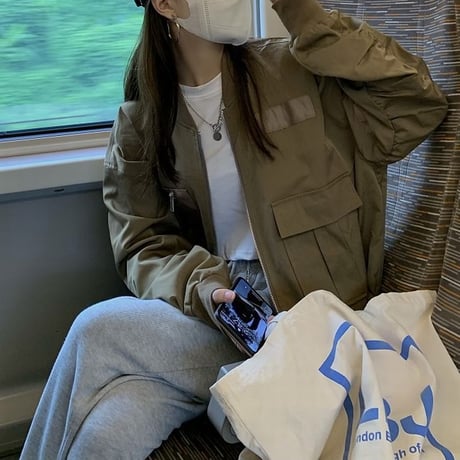 ミリタリー風 ブルゾン ジャンパー MA-1 ポケット 薄手 ルーズ 韓国ファッション レディース 大人可愛い ガーリー カジュアル 韓国ストリートファッション DTC-680499052243