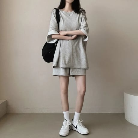 セットアップ 2点セット tシャツ ショートパンツ オーバーサイズ クルーネック 無地 ルームウェア レトロ 大人可愛い ガーリー カジュアル DTCA-839400393323