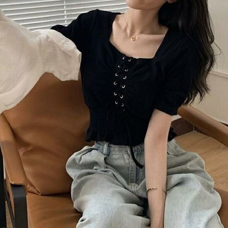 ブラウス ウエストシャーリング レースアップ フリル スクエアネック クロップド丈 ショート丈 編み上げ トップス かわいい 可愛い レトロ 大人可愛い ガーリー DTCA-671331439465