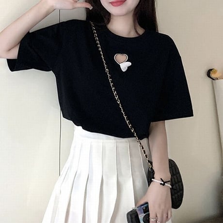 Tシャツ ハートカット 刺繡 半袖 クルーネック ルーズ 韓国ファッション レディース 大人可愛い ガーリー カジュアル 韓国ストリートファッション DTC-674278116013