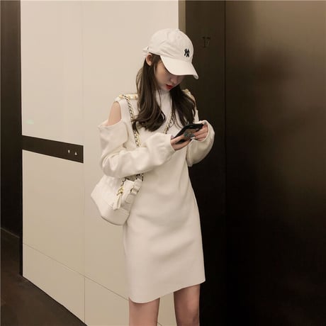 オープンショルダー ニットワンピース ミニ丈 クルーネック ハイウエスト 長袖 薄手 レトロ 韓国ファッション レディース 大人可愛い ガーリー フェミニン DTC-660895830039