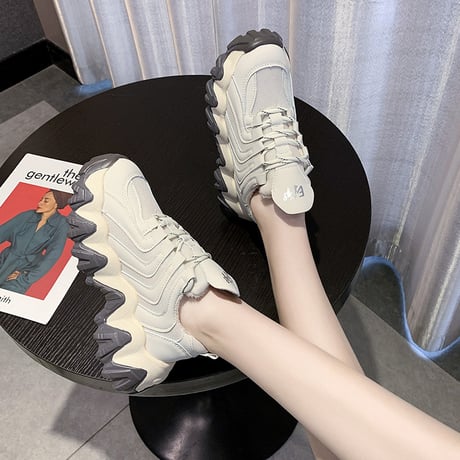 ダットスニーカー レースアップ ヒール6cm 厚底 22.5～25.0cm 韓国ファッション レディース 厚底スニーカー 歩きやすい スポーツ かわいい ガーリー 612789956033