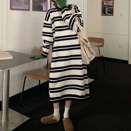 ボーダー柄 ニットワンピース クルーネック ロング丈 ニット ランダムボーダー 長袖 ゆったり 韓国ファッション レディース カジュアル 大人可愛い ガーリー DTC-662845743364