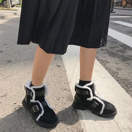 ムートンブーツ ショートブーツ ベルト 韓国ファッション レディースブーツ もこもこ カジュアル かわいい 歩きやすい (DTC-607055334665)