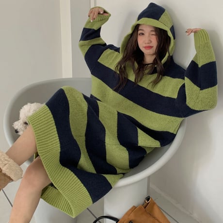ボーダー柄 フード付きニットワンピース ロング丈 ニット 長袖 ゆったり レトロ 韓国ファッション レディース 大人可愛い ガーリー カジュアル DTC-664604666382