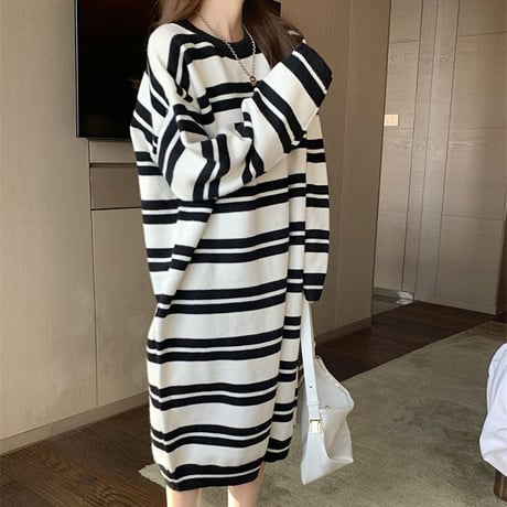 ボーダー柄 ニットワンピース クルーネック ロング丈 ニット ランダムボーダー 長袖 ゆったり 韓国ファッション レディース カジュアル 大人可愛い ガーリー DTC-662845743364