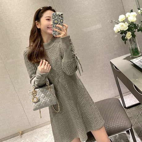 ニットワンピース 袖レースアップ 韓国ファッション レディース ワンピース  ニット 編み上げ ラウンドネック ハイウエスト 長袖 ゆったり 大人可愛い ガーリー DTC-626734936013