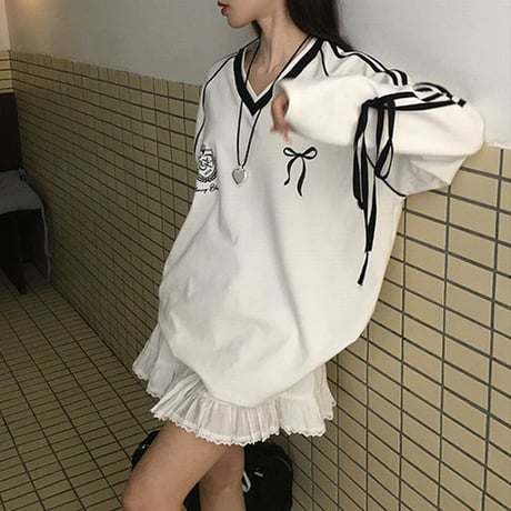ユニフォーム風 トップス サイドライン リボン プルオーバー ロンT tシャツ Vネック オーバーサイズ ルーズ 長袖 レトロ 大人可愛い ガーリー カジュアル DTCA-839618355803