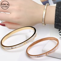 バングル ホワイトシェル 金属アレルギー対応 キュービックジルコニア CZ ブレスレット チタン K14メッキ アクセサリー イエローゴールド ローズゴールド DTC-536886268992