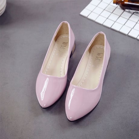 パテントレザー パンプス チャンキーヒール 2cm 韓国ファッション レディース シンプル ポインテッドトゥ ローヒール シューズ キュート 痛くない かわいい 歩きやすい 556794613602