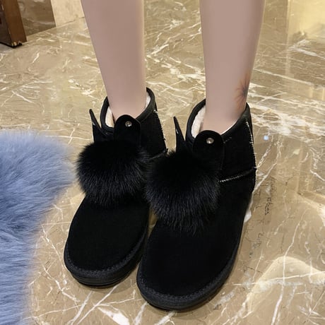 ウサギの耳付き ムートンブーツ 22.5～25.0cm 韓国ファッション レディース ファーブーツ 防寒 もこもこ 履きやすい カジュアル 631262892415