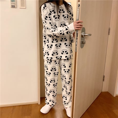 【ルームウェア】 パジャマ セットアップ パンダ柄 長袖 韓国ファッション レディース ラウンドネック もこもこ トップス + パンツ 上下セット レトロ DTC-627029965772