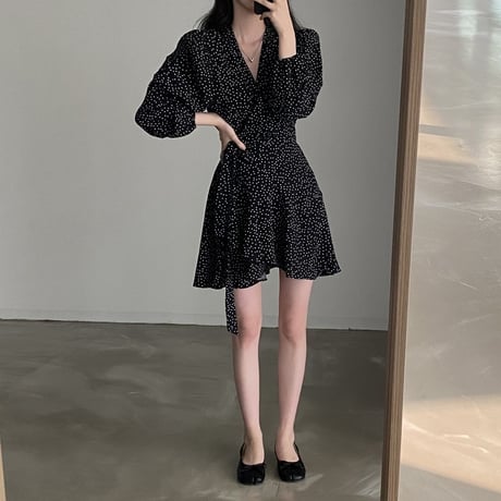 ドット柄 カシュクール フレア ミニワンピース ラップワンピース Vネック 肩パッド Aライン ハイウエスト 長袖 レトロ 大人可愛い ガーリー DTCA-745088824652
