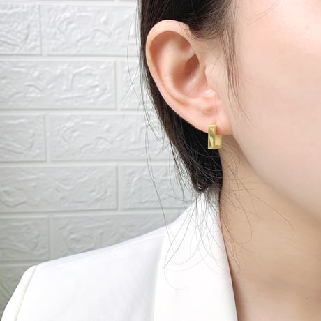 スクエア フープピアス 金属アレルギー対応 レディース ピアス シルバー ゴールド チタンスチール アクセサリー DTC-536679668721