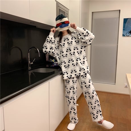【ルームウェア】 パジャマ セットアップ パンダ柄 長袖 韓国ファッション レディース ラウンドネック もこもこ トップス + パンツ 上下セット レトロ DTC-627029965772