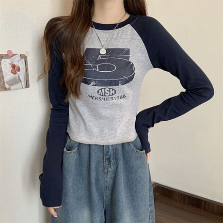 ロンT クロップド丈 ナンバープリント ラグランスリーブ ショート丈 トップス tシャツ スリムフィット 長袖 レトロ 大人可愛い ガーリー カジュアル DTCA-860701868371