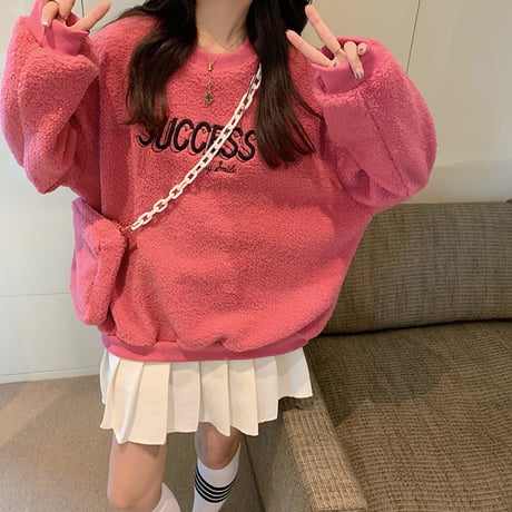 ミニポーチ付き ボアトレーナー ロゴ もこもこ トレーナー ボア 暖かい 長袖 ゆったり レトロ 韓国ファッション レディース 大人可愛い ガーリー カジュアル DTC-657350232511