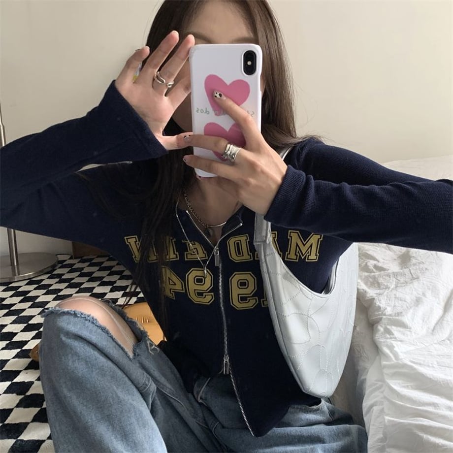 624cb8725e50a76b00f7416b