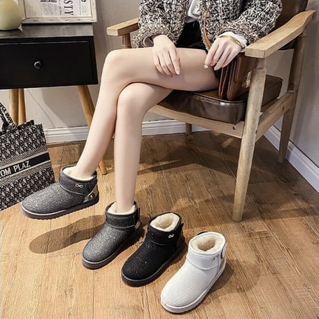 ファーブーツ ムートンブーツ スパンコール 23.0～25.0cm韓国ファッション レディース ファー 防寒 防水 もこもこ 632090674337