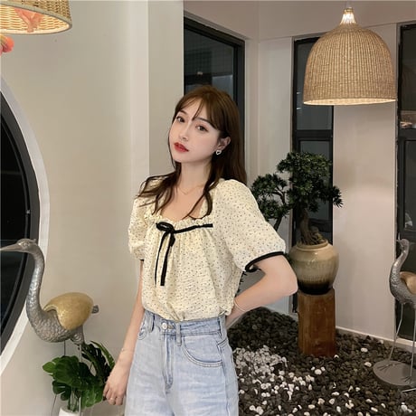 小花柄 ブラウス スクエアネック パフ袖 半袖 薄手 韓国ファッション レディース トップス 大人可愛い ガーリー フェミニンDTC-639992353910)