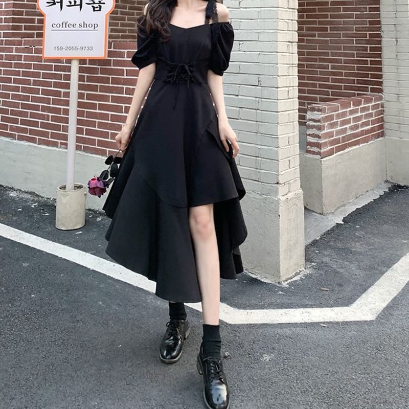 不規則デザイン スリミングワンピース アシンメトリー ウエストレース