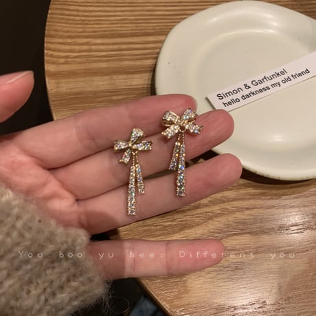 ピアス 両耳用 リボン ドロップピアス CZ アクセサリー 合金 シルバー925 ジュエリー DTC-636637950656