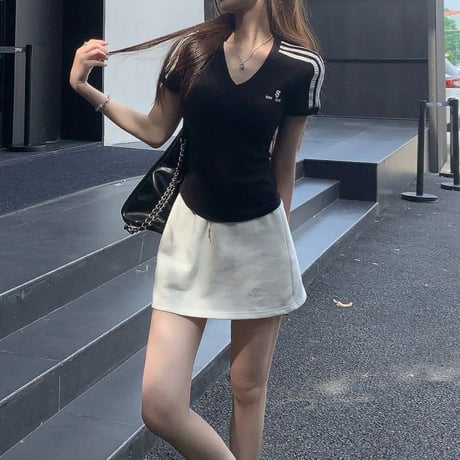 Tシャツ サイドライン Vネック スリムフィット トップス 半袖 レトロ 韓国ファッション レディース 大人可愛い ガーリー スポーツミックス カジュアル DTC-802358222607