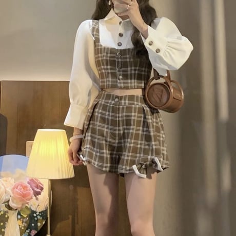 セットアップ チェック柄 フェイクレイヤードトップス ショートパンツ バルーンスリーブ ボタン リボン レトロ 韓国ファッション レディース 大人可愛い ガーリー DTC-682982915477