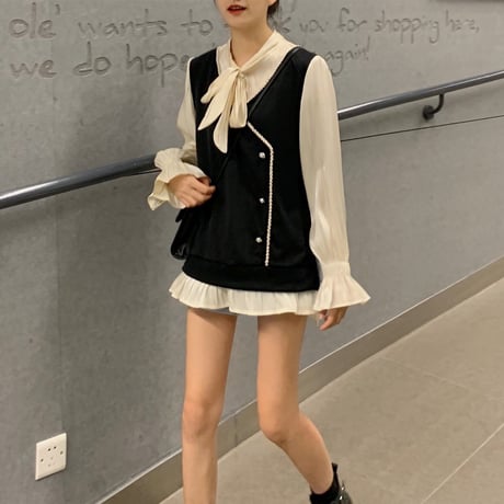 フェイクレイヤード ブラウス 韓国ファッション レディース ボウタイ ベルスリーブ 長袖 春 秋 冬 大人カジュアル 韓国  (DTC-605384245024)