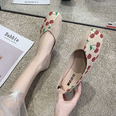 パンプス フルーツ柄 フラットシューズ ぺたんこ 韓国ファッション レディース シンプル フラットパンプス シューズ いちご柄 パイナップル柄 チェリー柄 かわいい 610995457990