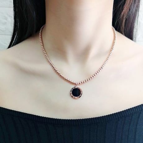 リバーシブル ネックレス 金属アレルギー対応 シェル ローマ字 チェーン付き ペンダント シンプル チタンスチール アクセサリー DTC-591504329800
