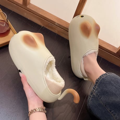 ネコ 尻尾付き スリッパ 23.0～25.0cm インナーボア 猫 ルームシューズ 防寒 EVA もこもこ 軽量 暖かい かわいい 韓国ファッション レディース DTC-740844337006