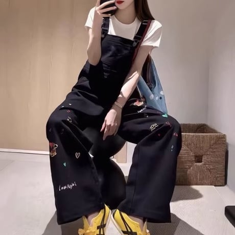 デニム サロペットパンツ オーバーオール 刺繍入り オールインワン ハイウエスト ルーズ レトロ 大人可愛い ガーリー カジュアル DTCA-923017340796