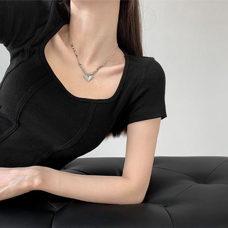 Tシャツ スクエアネック 半袖 クロップド丈 トップス リブ タイト スリムフィット スリムtシャツ シンプル レトロ 大人可愛い ガーリー カジュアル DTCA-704390055680