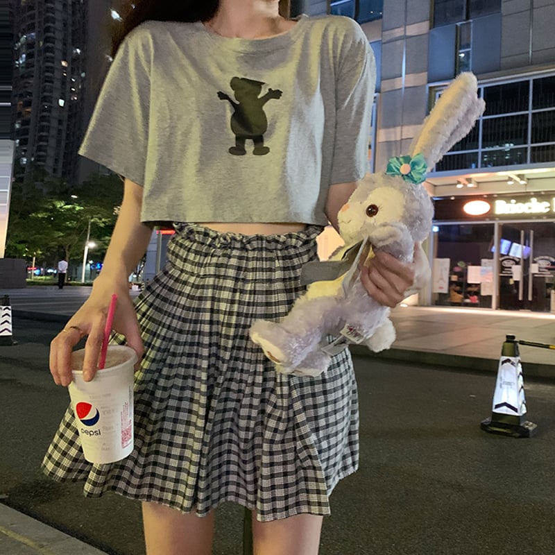 セットアップ】 クロップド丈Tシャツ + チェック柄 プリーツ セットアップ】 クロップド丈Tシャツ + チェック柄 プリーツ