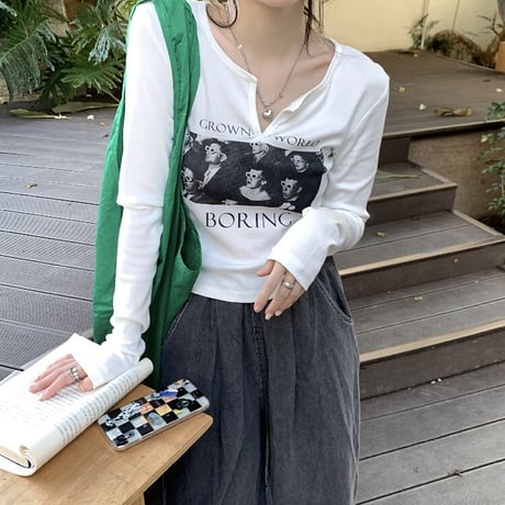 【3カラー】 Tシャツ 長袖 キーネック ショート丈 ロンT カットソー レトロ 韓国ファッション レディース 大人可愛い ガーリー カジュアル DTC-666641340557