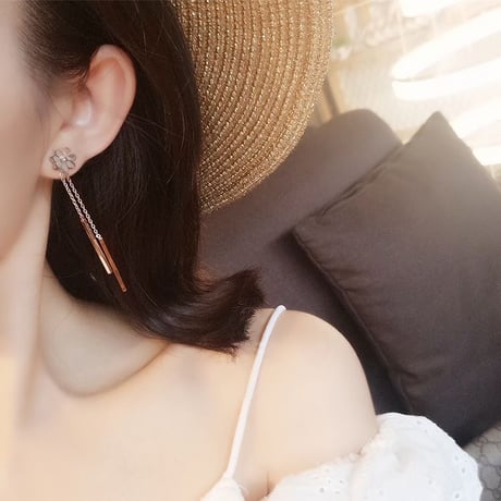 ピアス フラワー 花 チェーン 金属アレルギー対応 スタッドピアス アクセサリー チタンスチール316L DTC-573913280047