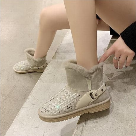ムートンブーツ ファーブーツ ラインストーン 22.5～25.0cm 韓国ファッション レディース ファー ショートブーツ もこもこ 防寒 防水 カジュアル ガーリー 630731841770