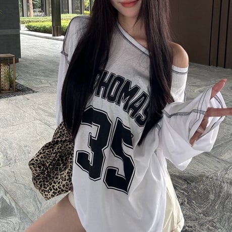Tシャツ 長袖 ナンバリング レタープリント ロンT ワンショルダー オーバーサイズ トップス ルーズ レトロ 韓国ファッション レディース 大人可愛い ガーリー DTCA-861844447756