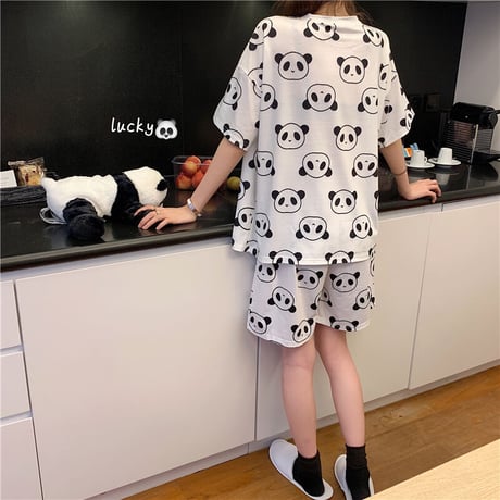 【ルームウェア】 パジャマ 半袖 パンダ柄 プリント Tシャツ ショートパンツ 上下セット レトロ 韓国ファッション レディース DTC-644054009683