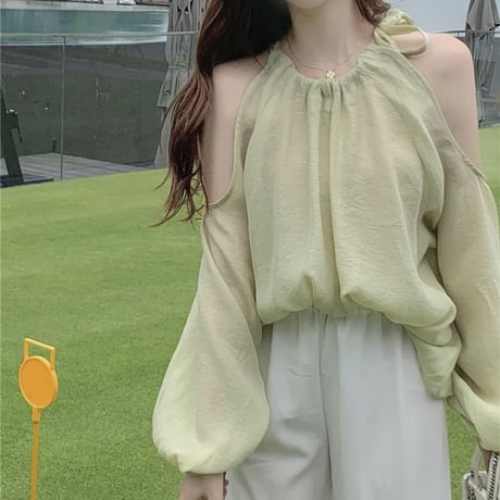 オープンショルダー ブラウス パフ袖 シフォン 透け感 肩出し 肩開き 長袖 韓国ファッション レディース トップス 大人可愛い ガーリー フェミニン DTC-647608938297
