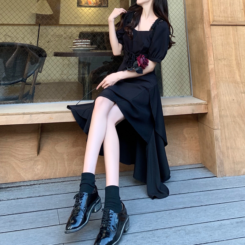 不規則デザイン スリミングワンピース アシンメトリー ウエストレース