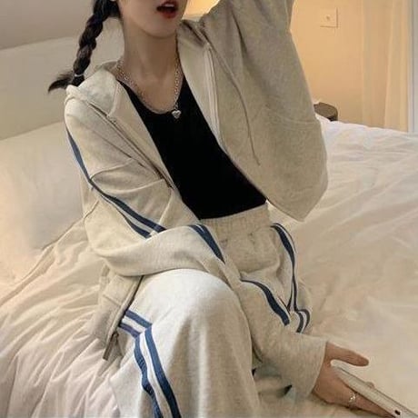 セットアップ 上下セット スウェット サイドライン ジップアップ パーカー パンツ ジャージ ルーズ レトロ 大人可愛い ガーリー カジュアル スポーツミックス DTCA-687375312327