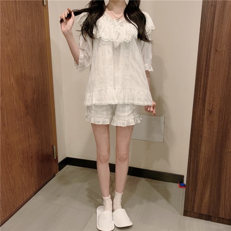 ルームウェア トップス ＋ ショートパンツ パジャマ Vネック フリル レース セットアップ 韓国ファッション レディース 上下セット 部屋着 ガーリー フェミニン DTC-619579110137