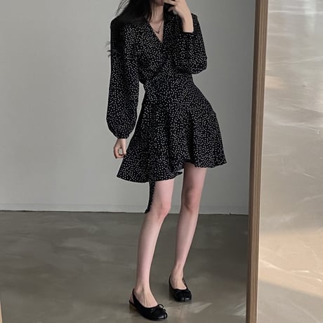 ドット柄 カシュクール フレア ミニワンピース ラップワンピース Vネック 肩パッド Aライン ハイウエスト 長袖 レトロ 大人可愛い ガーリー DTCA-745088824652