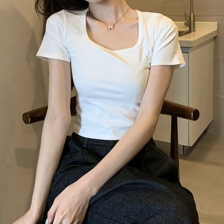 【5カラー】 Tシャツ スクエアネック ショート丈 トップス 無地 半袖 レトロ 韓国ファッション レディース 大人可愛い ガーリー DTC-711502261861