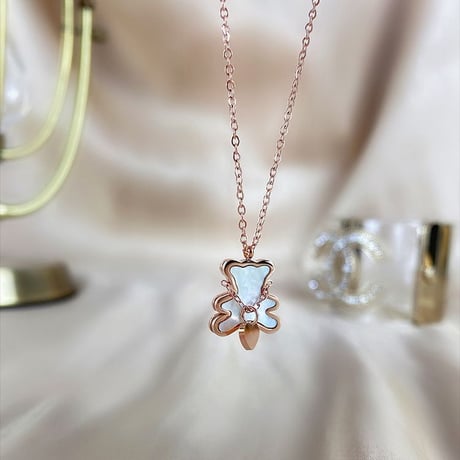 ネックレス チェーン付き 金属アレルギー対応 クマ ベアー ハート ペンダント アクセサリー チタン メッキ シンプル ジュエリー DTCA-638613877827