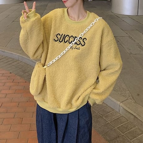 ミニポーチ付き ボアトレーナー ロゴ もこもこ トレーナー ボア 暖かい 長袖 ゆったり レトロ 韓国ファッション レディース 大人可愛い ガーリー カジュアル DTC-657350232511