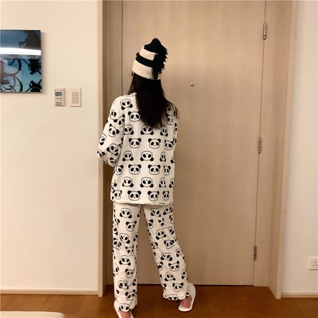 【ルームウェア】 パジャマ セットアップ パンダ柄 長袖 韓国ファッション レディース ラウンドネック もこもこ トップス + パンツ 上下セット レトロ DTC-627029965772